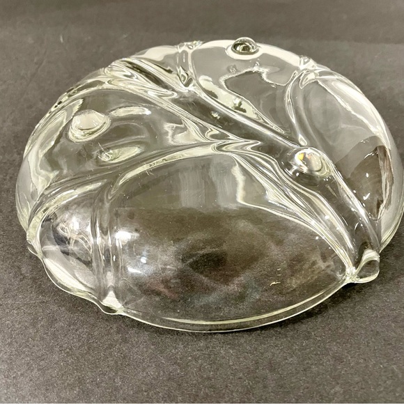 Vintage Viking Glass Divided Footed Relish Dish Leaf Pattern MCM Clear Glass - Picture 4 of 9